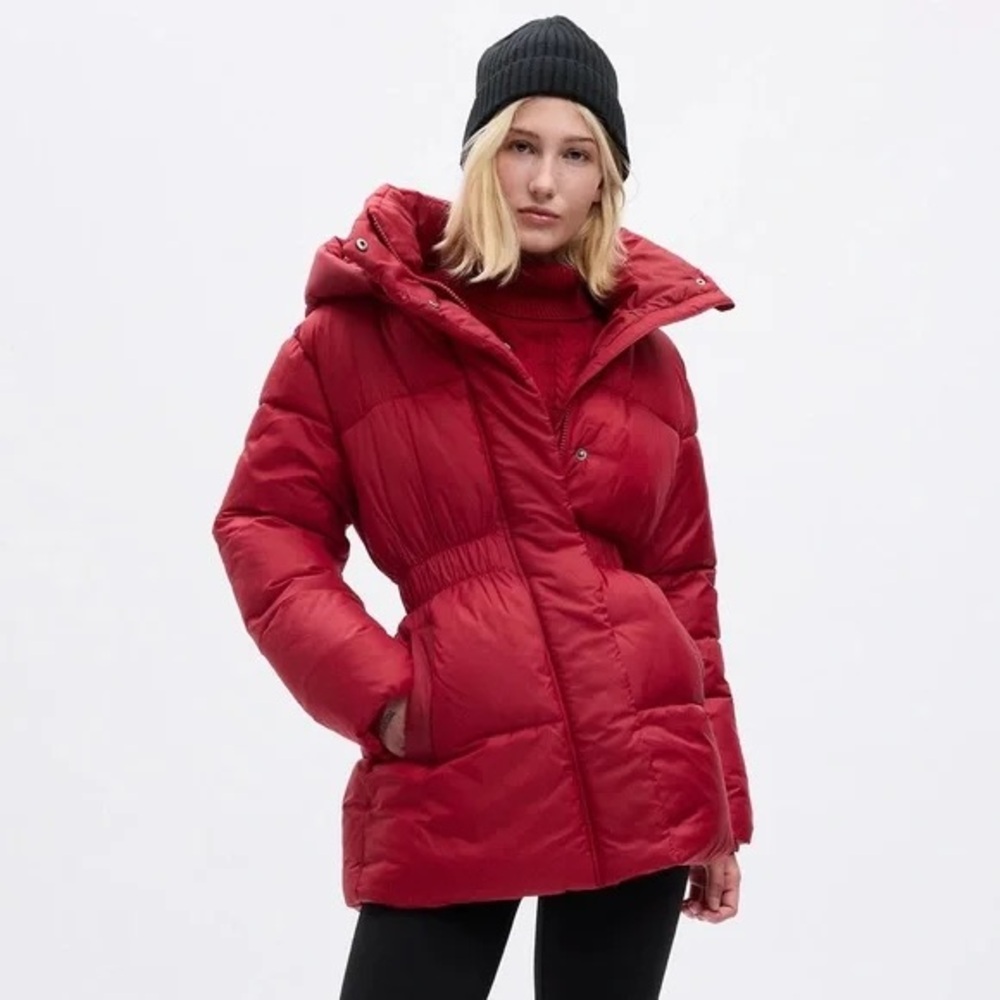 GAP Women's Cinched-waist Red Puffer Coat, XS